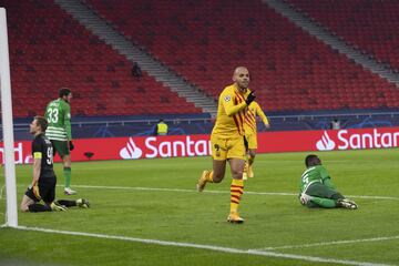 0-2. Martin Braithwaite celebró el segundo gol.