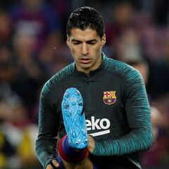 Los tres delanteros que ficharía Luis Suárez para el Barça