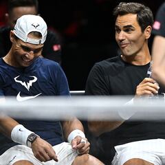 Nadal y Federer, íntimos rivales, juntos en la despedida del suizo