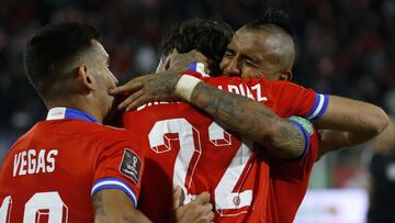 La Roja aportó dos jugadores al 11 ideal de las Eliminatorias