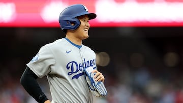 PHILADELPHIA, PENNSYLVANIA - APRIL 05: Shohei Ohtani #17 of the Los Angeles Dodgers smiles after a walk in the third inning against the Philadelphia Phillies at Citizens Bank Park on April 05, 2025 in Philadelphia, Pennsylvania. Emilee Chinn/Getty Images/AFP (Photo by Emilee Chinn / GETTY IMAGES NORTH AMERICA / Getty Images via AFP)
