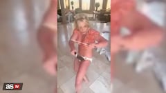 Britney Spears is known to post videos of herself dancing on social media, but this time she added sharp knives, leading many to worry about the singer.