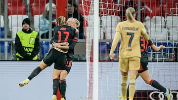 El Bayern celebra un gol contra el Barcelona.