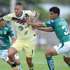 Jérémy Ménez se habría resentido de la rodilla