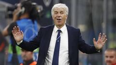 FILE - In this  Tuesday, Oct. 1, 2019 file photo, Atalanta coach Gian Piero Gasperini gives instructions during the Champions League group C soccer match between Atalanta and Shakhtar Donetsk at the San Siro stadium in Milan, Italy. Gasperini says he had 