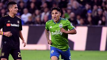 Visitors Seattle stun LAFC to reach MLS Cup final
