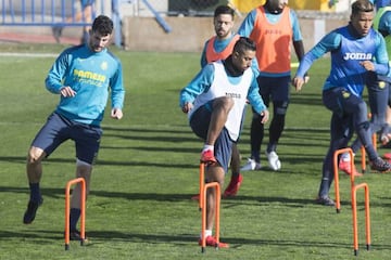 Salem in training with Villarreal.