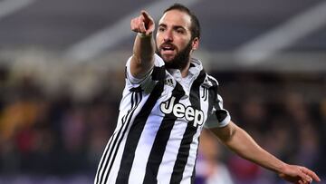 La Juve gana sufriendo gracias a Bernardeschi e Higuaín