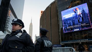 Republican presidential candidate Donald Trump will hold a campaign rally at Madison Square Garden on Sunday, causing street closures around the area.