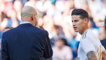 Zidane y James ante el Granada