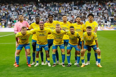 Arriba, de izquierda a derecha: Alvaro Vellés, MFlulu, Kaba, Cristian Herrera, Javi Muñoz y Saúl Coco;
Abajo: Éric Curbelo, Julián Araujo, Sinkgraven, Jonathan Viera y Munir El Haddadi.