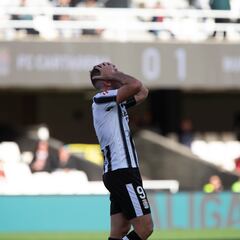 A una derrota de hacer historia