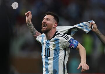 Camisetas usadas por Messi en Qatar 2022 se venden en 7.8 millones de dólares en New York