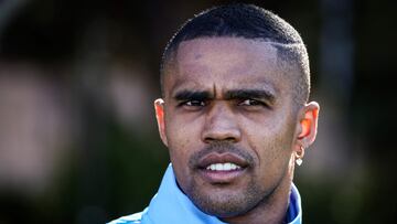 Douglas Costa se abre una cuenta en OnlyFans