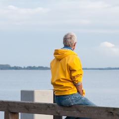 Millenials y Generación Z tienen canas mucho antes que sus ancestros y hay respuesta científica: “No es ninguna sorpresa”