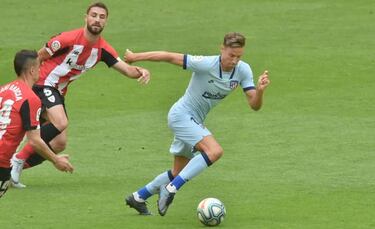 Llorente se gusta en la delantera