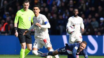 PARIS, FRANCE - FEBRUARY 19: Neymar JR of PSG in action during the Ligue 1 match between Paris Saint-Germain (PSG) and Lille OSC (LOSC) at Parc des Princes stadium on February 19, 2023 in Paris, France (Photo by Christian Liewig - Corbis/Corbis via Getty Images)