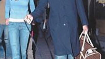 Ronie llegó junto a Daniella