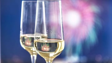 El cava y el champán son dos clásicos para celebrar en la época navideña