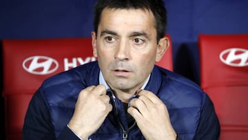 Abelardo no seguir¨¢ y el Alav¨¦s piensa en Asier Garitano