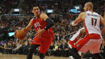 La última aventura de Ayón en la NBA fue con Atlanta. Disputó 26 partidos para una línea estadística de 4.3 puntos, 4.8 rebotes, 1.1 asistencias y un robo de balón por juego. Sin embargo, ante las pocas oportunidades, decidió emigrar al Real Madrid.