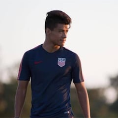 Uly Llanez, joya de USA, firmó contrato con el Wolfsburg