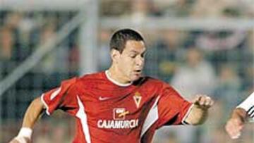 <b>MÁS CERCA DE A CORUÑA. </b>José Luis Acciari puede comprometerse hoy con el equipo coruñés.