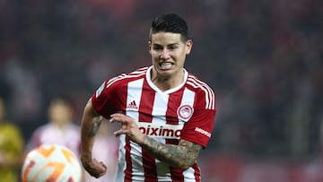 James Rodríguez durante un partido de Olympiacos por la Superliga de Grecia.