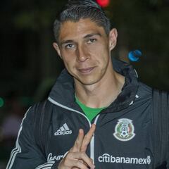 Hugo González tendría su primera titularidad con México