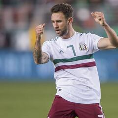 Miguel Layún, candidato a jugador de la fecha según FIFA
