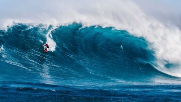 Skylar Lickle surfs at Red Bull Magnitude at Jaws on 22 January, 2022. // Christa Funk / Red Bull Content Pool // SI202201240389 // Usage for editorial use only // 