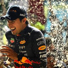 What is Sergio Perez’s net worth and what is his salary in the F1 at Red Bull?