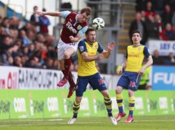 Arsenal se impuso sobre el Burnley por la cuenta mínima. 