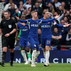 El Chelsea clama contra el árbitro: “¿Por qué no comprueba la pantalla?”