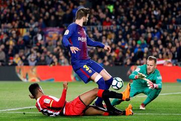 Lozano, Piqué y Ter Stegen.