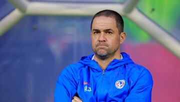 Andre Soares Jardine head coach of America during the game Cruz Azul vs America, corresponding to Round 07 of the Torneo Apertura 2023 of the Liga BBVA MX, at Azteca Stadium, on September 02, 2023.
<br><br>
Andre Soares Jardine Director Tecnico de America durante el partido Cruz Azul vs America, correspondiente a la Jornada 07 del Torneo Apertura 2023 de la Liga BBVA MX, en el Estadio Azteca, el 02 de Septiembre de 2023.