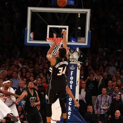 Resumen del New York Knicks-Milwaukee Bucks de la NBA