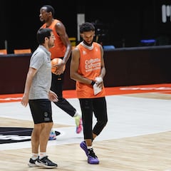 Montero jouera la finale avec la douleur dans sa main de lancement