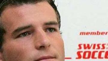 La UEFA exculpa al suizo Frei