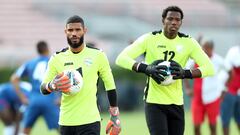 PASADENA, CA - JUNE 14: Sandy Sanchez (1) and Elier Pozo (12) of Cuba warm up during the training session of Cuba at Rose Bowl on June 14, 2019 in Pasadena, California. (Photo by Omar Vega/Getty Images)