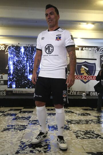 Así se vivió la presentación de la nueva camiseta de Colo Colo