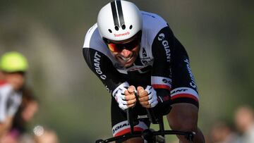 Michael Matthews gana la primera primera etapa del Tour de Romand&iacute;a y es el primer l&iacute;der.