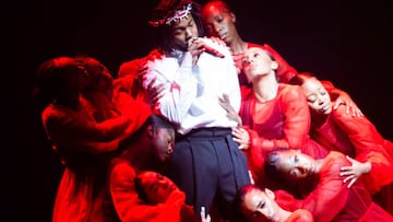 GLASTONBURY, ENGLAND - JUNE 26: Kendrick Lamar performs as he headlines the Pyramid Stage during day five of Glastonbury Festival at Worthy Farm, Pilton on June 26, 2022 in Glastonbury, England. (Photo by Samir Hussein/WireImage)