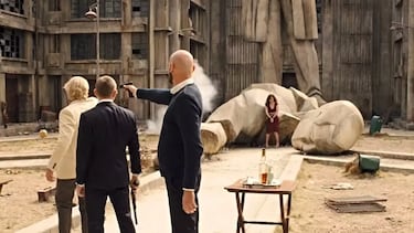 Isla Hashima, la ciudad fantasma en medio del mar en la que se rodó una de las mejores películas de 007