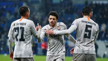 Taison celebra el gol en el tiempo de descuento.