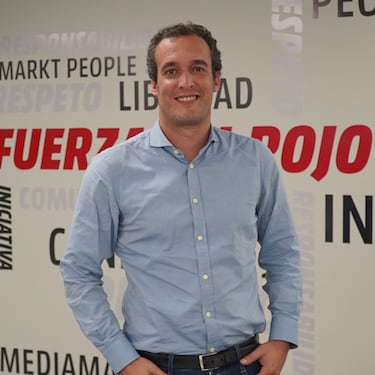 Era el compliance officer. Lo había traído Ferran Reverter y se fue con él. 