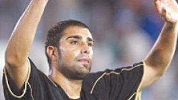 <b>TRANQUILO. </b>Buades está centrado pese a que le pitan.