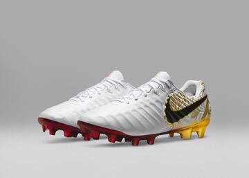 Sergio Ramos launches new Corazon y Sangre SR4 boots