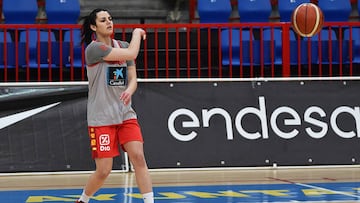 Leticia Romero, durante un entrenamiento con la Selecci&oacute;n espa&ntilde;ola.