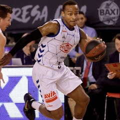 Paso de gigante del Manresa en su sueño del playoff